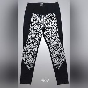 Avia Women's Active High-Waist Mesh Insert Flex Tech Compression Crop Legging